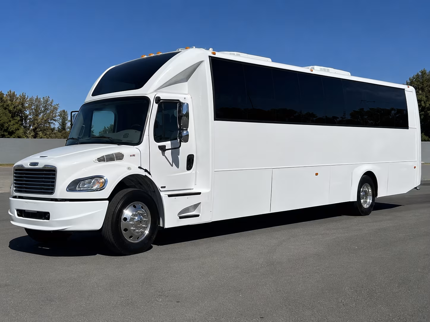 Garden Grove Birthday, Sweet 16, & Quinceañera Party Bus Rentals