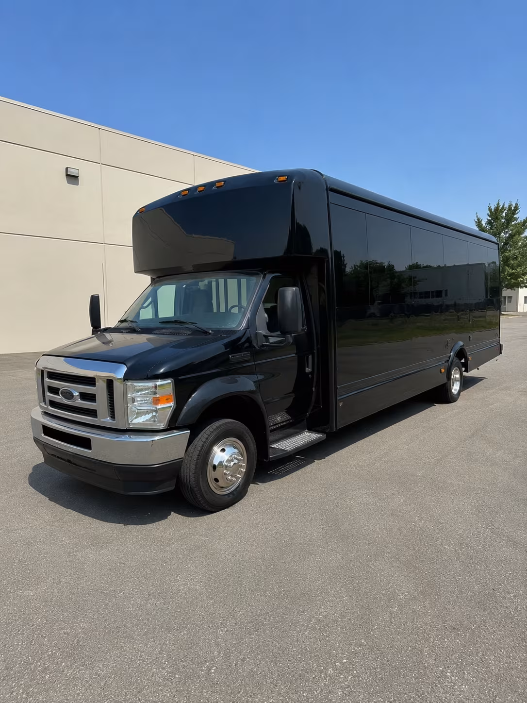 Irvine Birthday, Sweet 16, & Quinceañera Party Bus Rentals