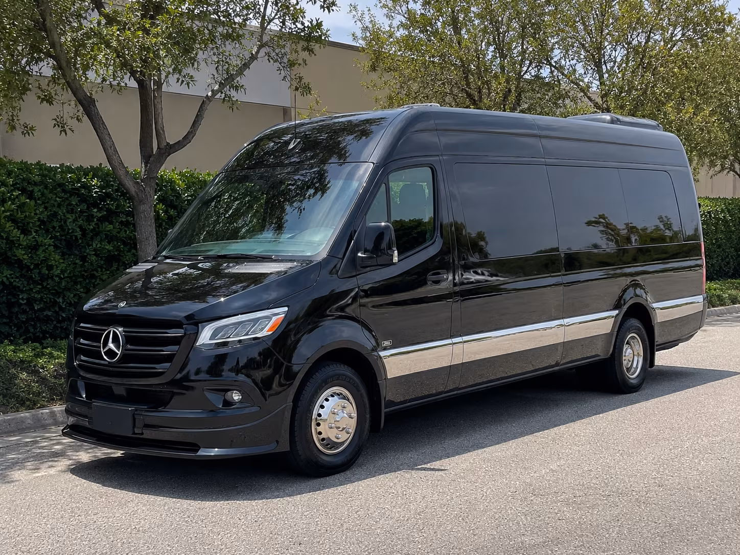 Santa Ana Airport Shuttle & Transportation party bus exterior