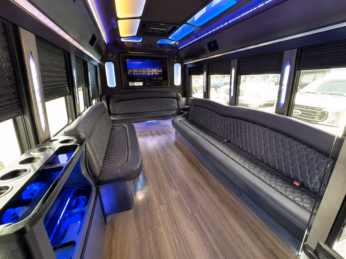Santa Ana Birthday, Sweet 16, & Quinceañera Party Bus Rentals