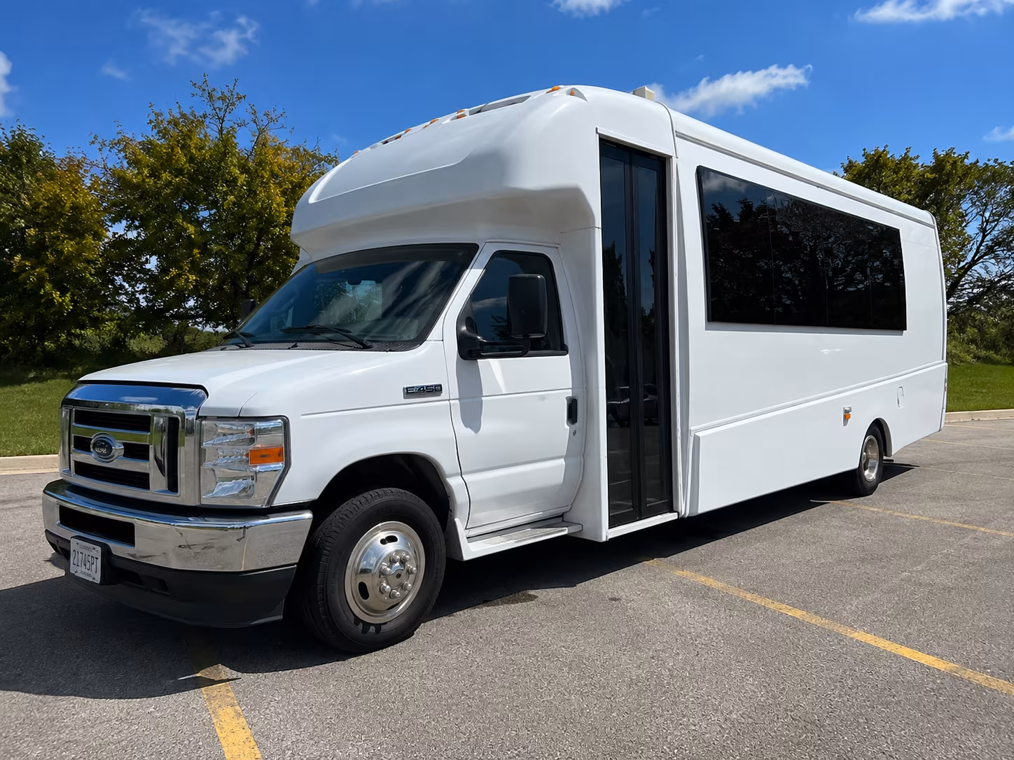 Tustin Homecoming & Prom Party Bus Rentals