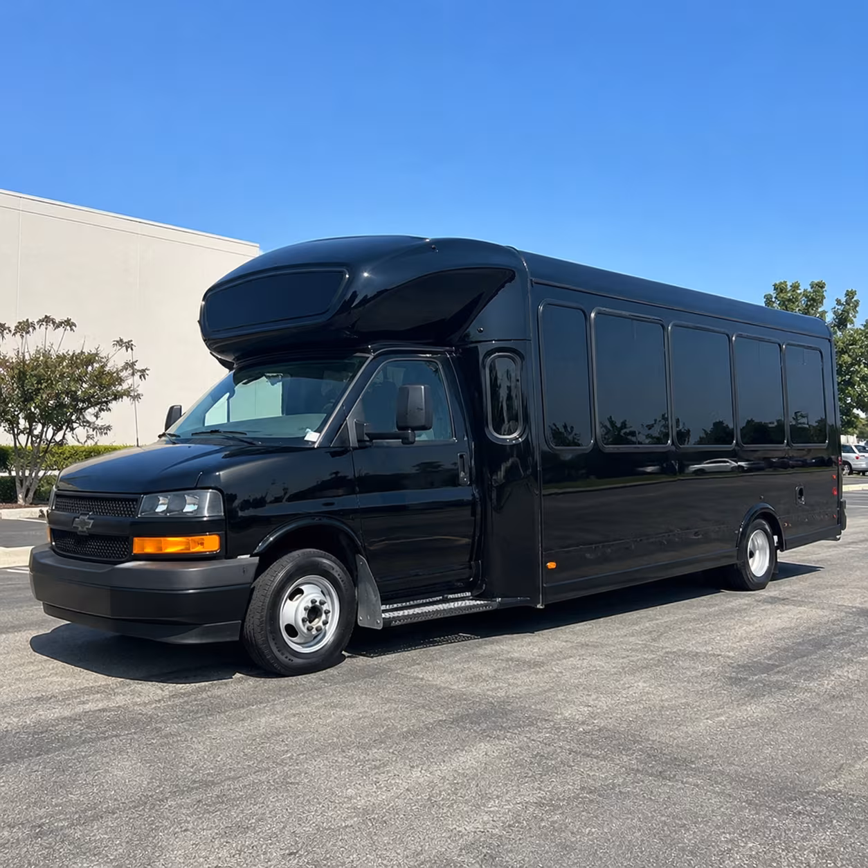 Tustin Winery Tour & Pub Crawl Transportation