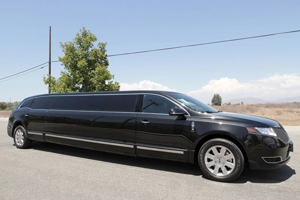 Santa Ana 8 Passenger Limo